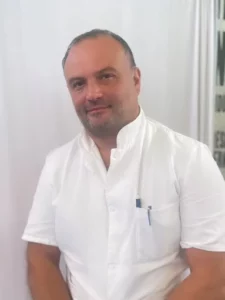 Dr Igor Elez — Specijalista ortopedske hirurgije sa traumatologijom, Beograd, Srbija