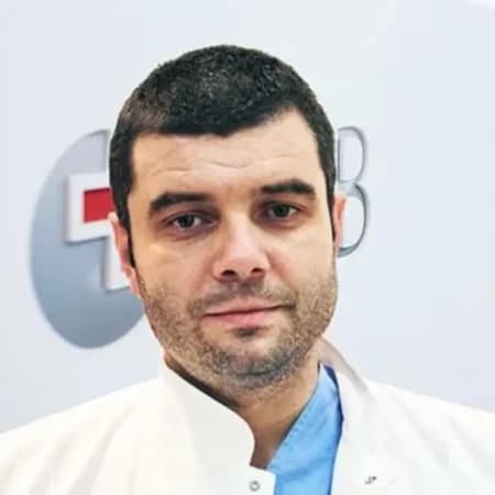 Dr Milan Mirković — Specijalista ortopedske hirurgije sa traumatologijom · spinalni hirurg, Beograd, Srbija